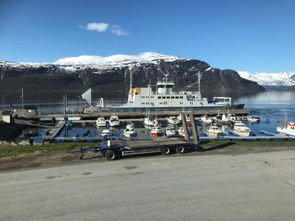 Lyngenfjord Gammelhotell Olderdalen Luaran gambar